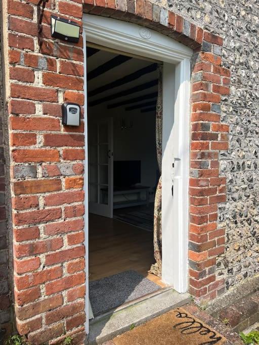 Wish End Cottage Ratton Экстерьер фото